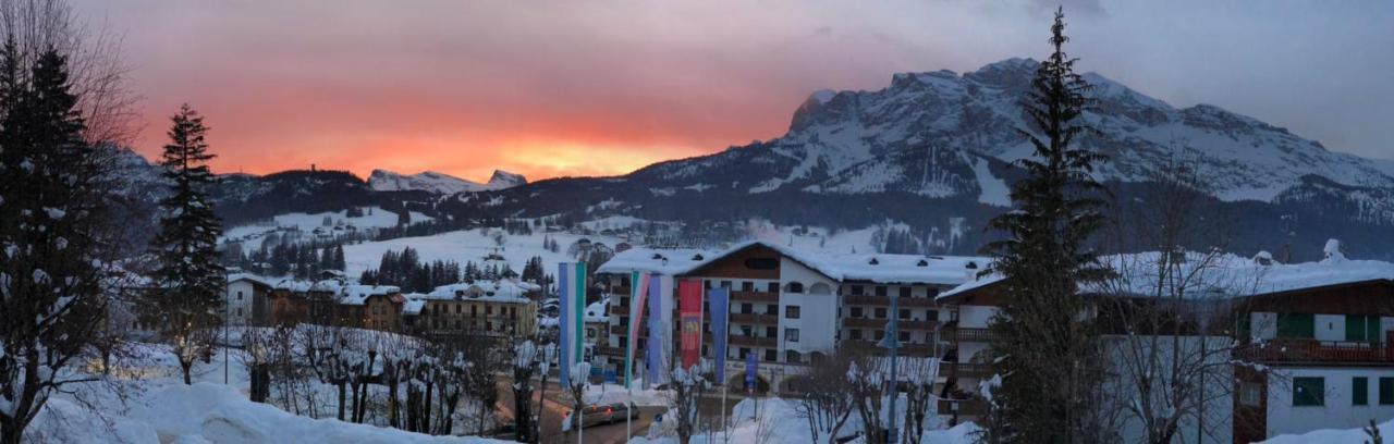 Luxury Panoramic 3Br Apt 2Min To Centre 5Min To Lifts Cortina d'Ampezzo Exterior foto